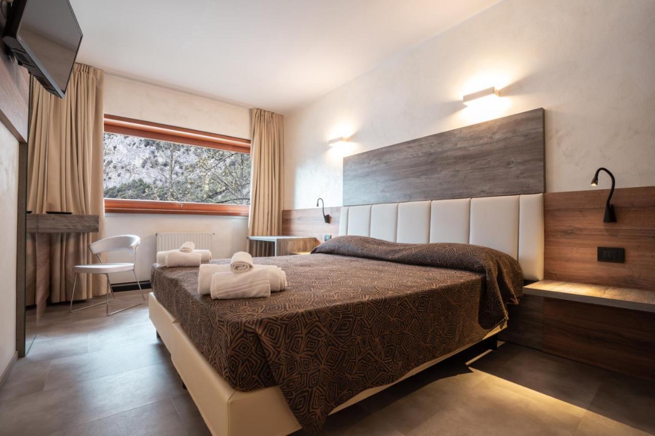 Hotel Ciclamino Pietramurata Ngoại thất bức ảnh