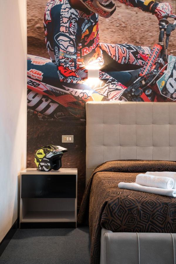 Hotel Ciclamino Pietramurata Ngoại thất bức ảnh