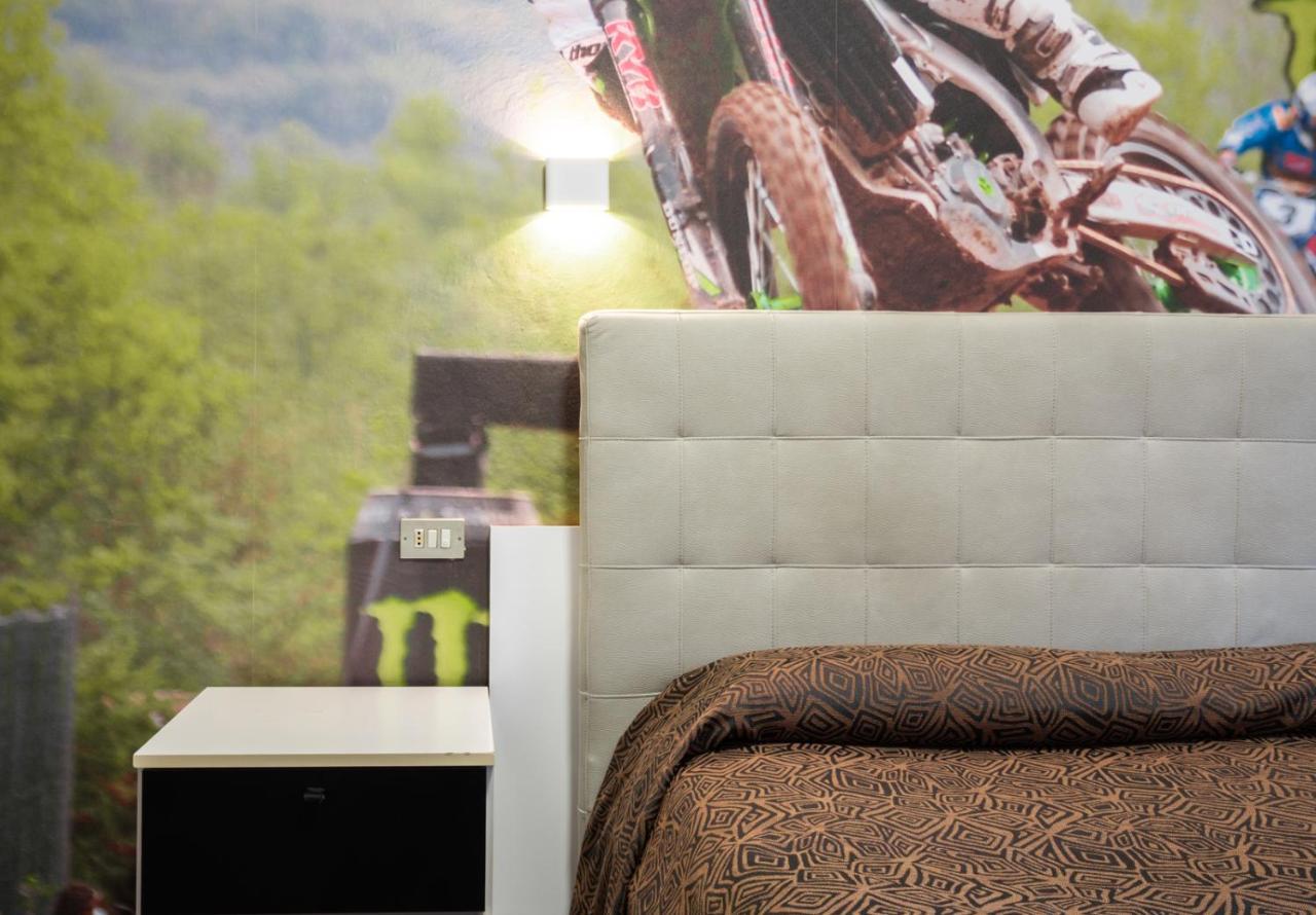 Hotel Ciclamino Pietramurata Ngoại thất bức ảnh